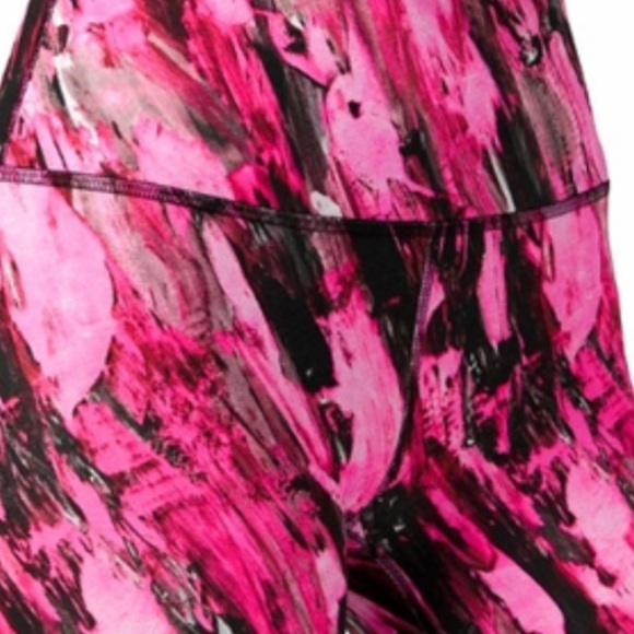 Lululemon wunder train hr tight 25” - Picture 2 of 10